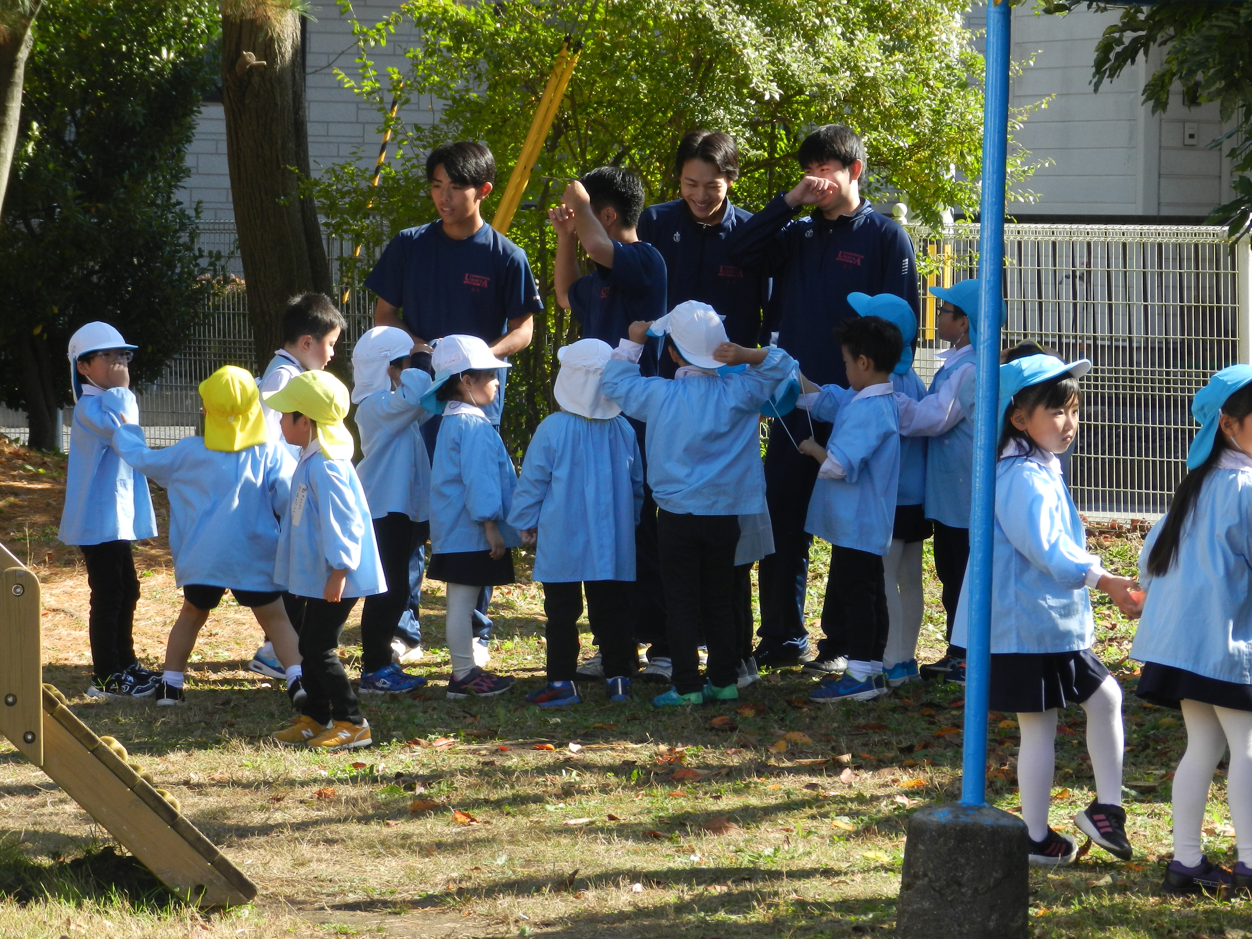 高校生来園しました！！ - 八戸聖ウルスラ幼稚園